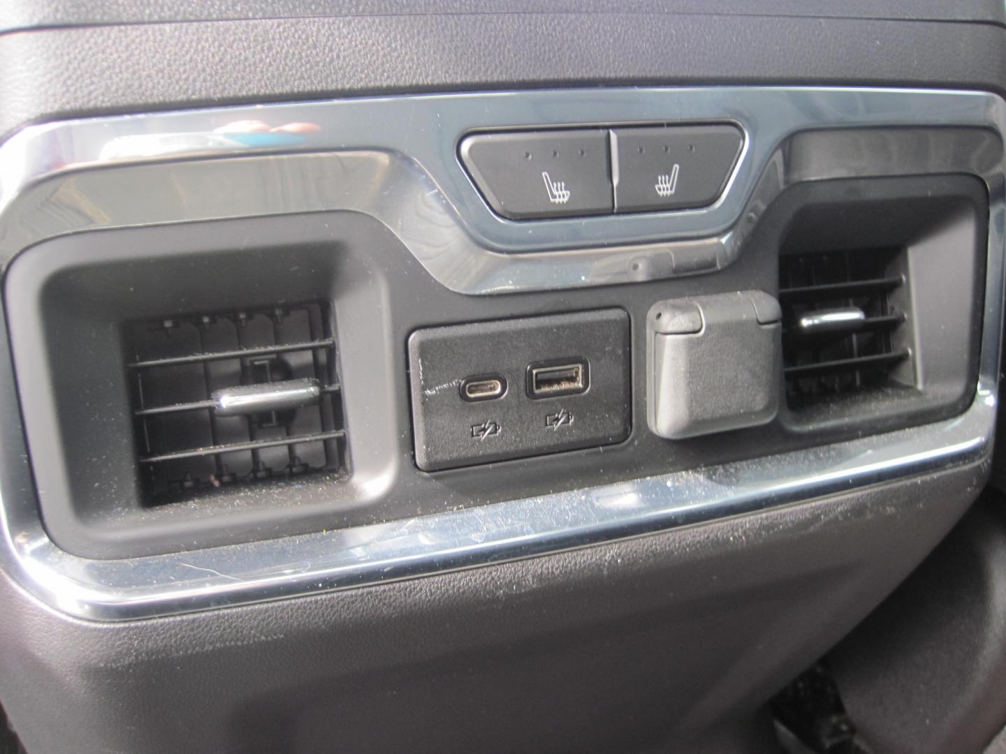 2021 gray /black GMC Sierra 1500 Denali (3GTU9FET8MG) , automatic transmission, located at 9530 Old Seward Highway, Anchorage, AK, 99515, (907) 349-3343, 61.134140, -149.865570 - Nice GMC 1500 Denali Duramax Diesel come take a test drive - Photo#10